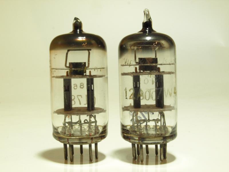 カメラのいわもと：真空管 12AT7、12AZ7、ECC81、同等管、類似管商品