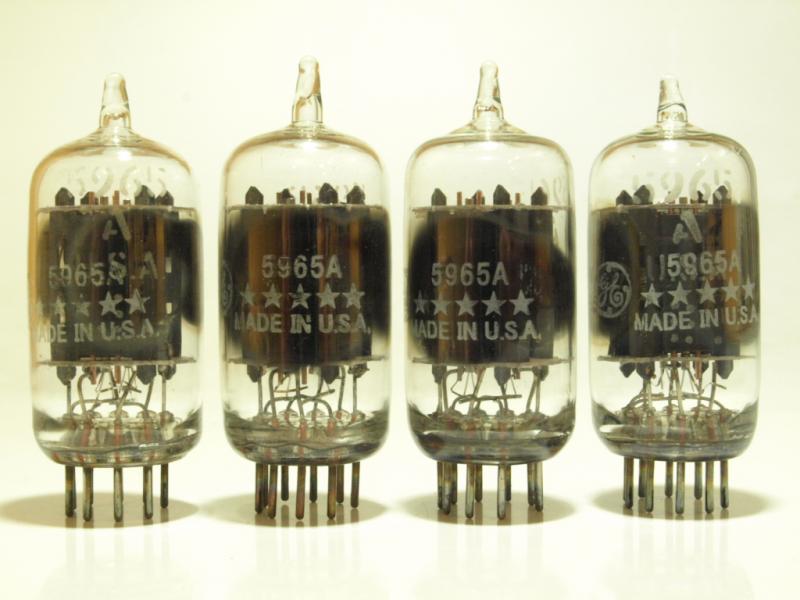 カメラのいわもと：真空管 12AT7、12AZ7、ECC81、同等管、類似管商品