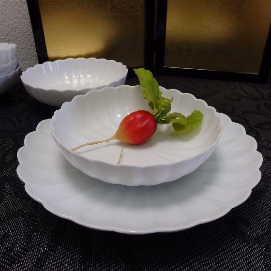 有田焼 賞美堂 其泉 白磁 菊割り 平小鉢揃え 5客組 引き出物 得