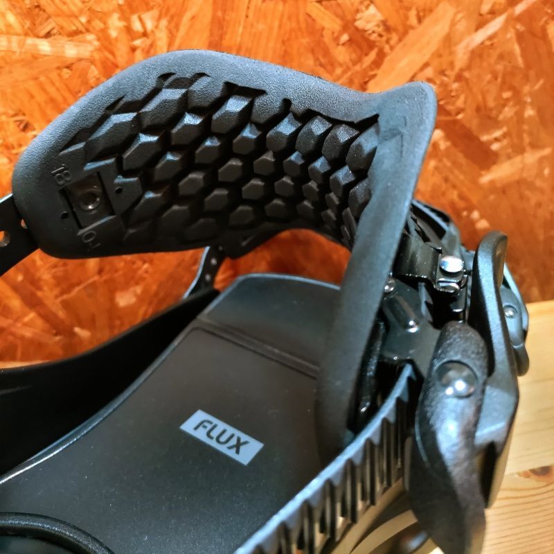 23-24 FLUX SR BLACK ☆1〜2日で発送いたします。 - ジャックインザ