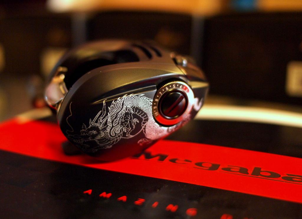 IS63L Dragon (Limited Edition) - JDM Fishing