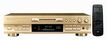 ARTIST−SYSTEM”など独自技術の採用で、高音質・多機能を実現した低