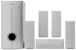 高さ65mmの省スペースAVアンプ「VSA-C300」と5.1chスピーカーシステム