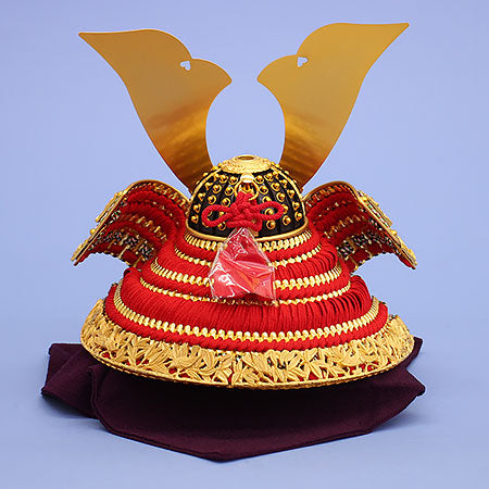 五月人形 単品兜 高さ39cm 一徳作 9号純金箔押し竹雀兜単品 – 寿鳳人形