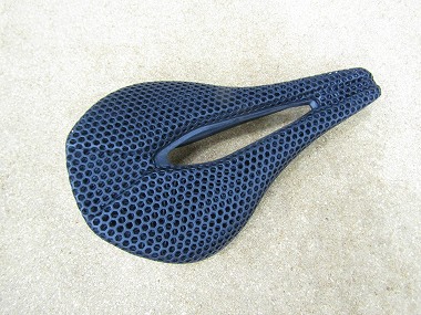 サドル・シートポスト・シートクランプが特価で激安です。全国通販やっ