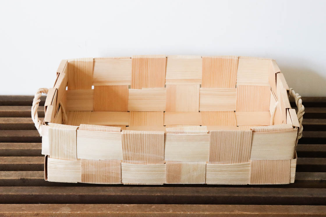 エストニア パイン 収納かご (浅)