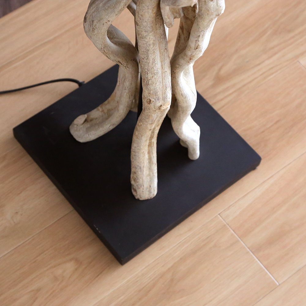 スカルトラ フロアランプ ｜【KARE】ドイツの家具・インテリア雑貨