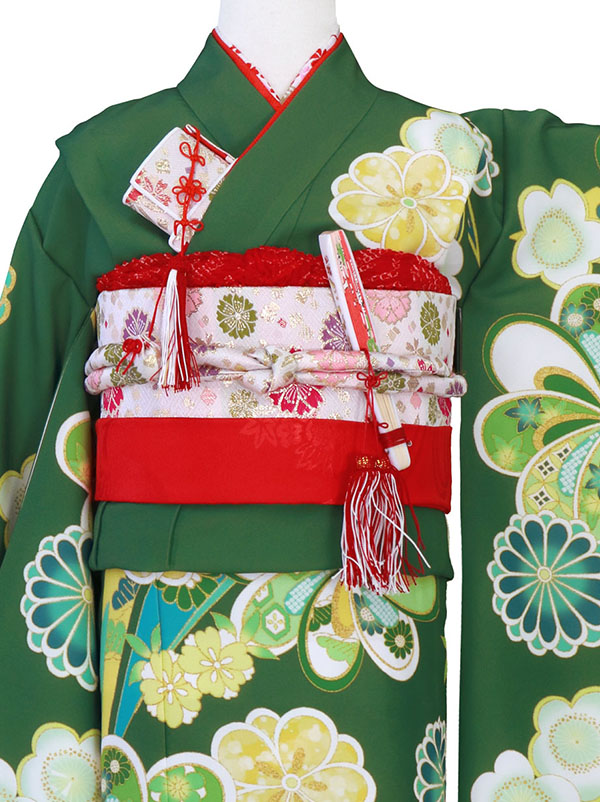KAGURA》緑地にねじり菊と梅の着物／七五三・七歳女の子 | 宅配着物