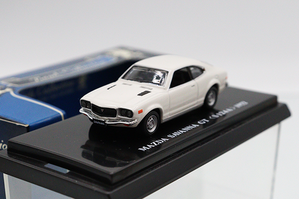 ミニカーショップ ケンボックス 京商☆06111W☆マツダサバンナ GT