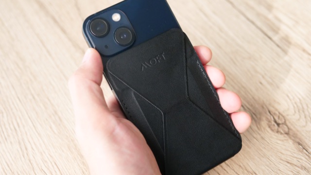 iPhone 13 mini新色ミッドナイトの本音レビュー、メリットとデメリット