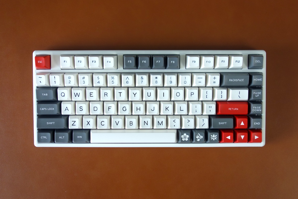 NiZのキーボードMicro82を購入した · Keichi Takahashi