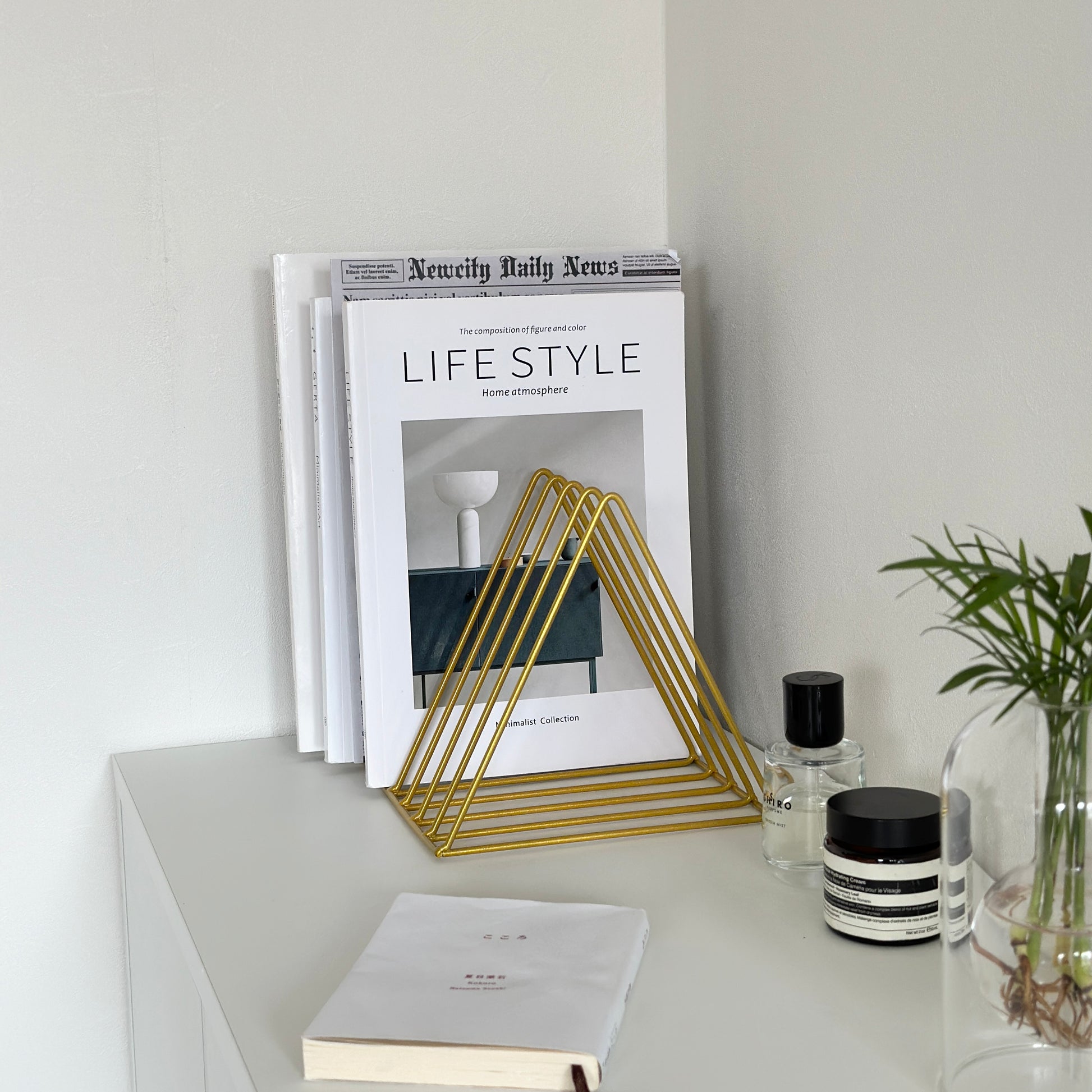 マガジンラック｜アイアンブックスタンド - territory