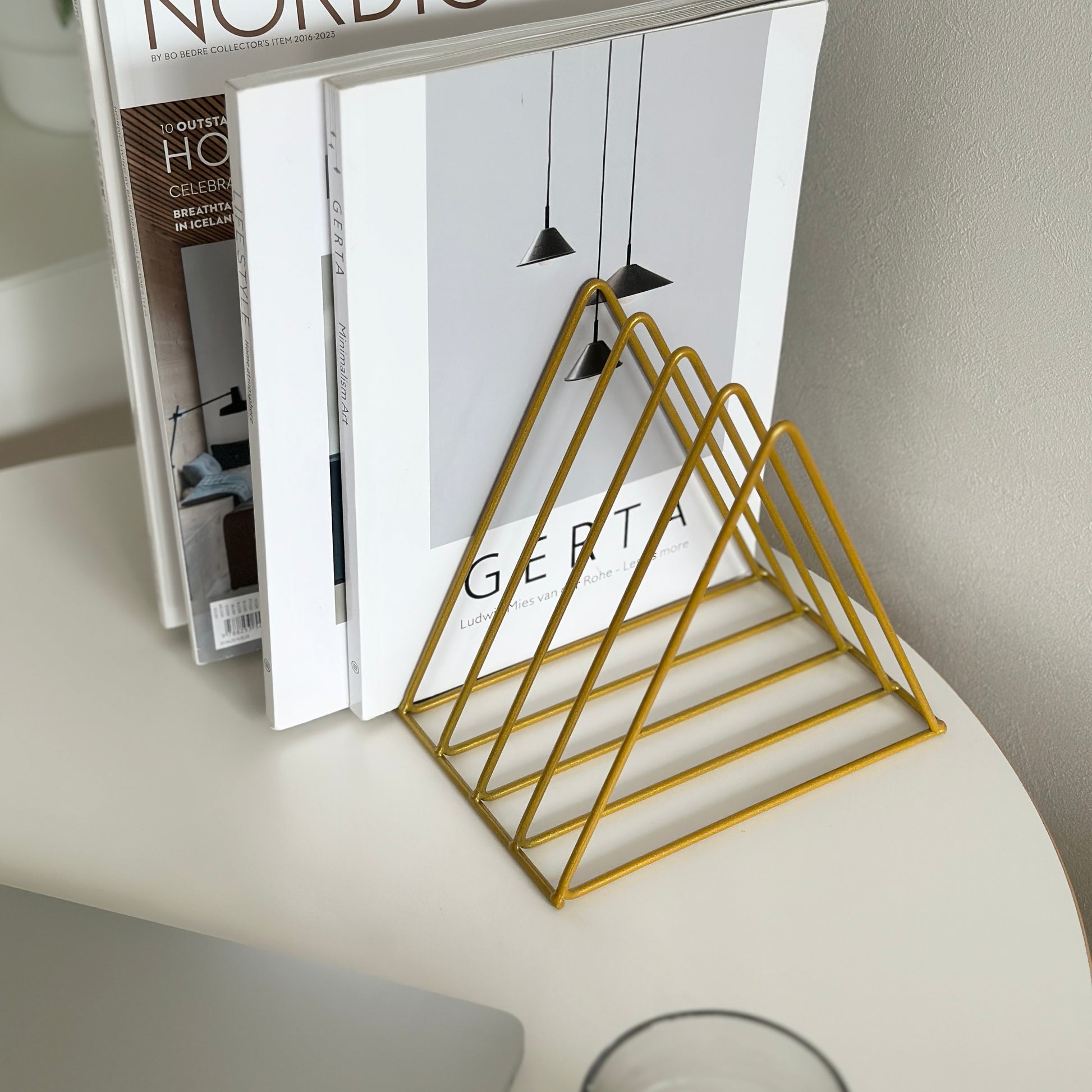 マガジンラック｜アイアンブックスタンド - territory