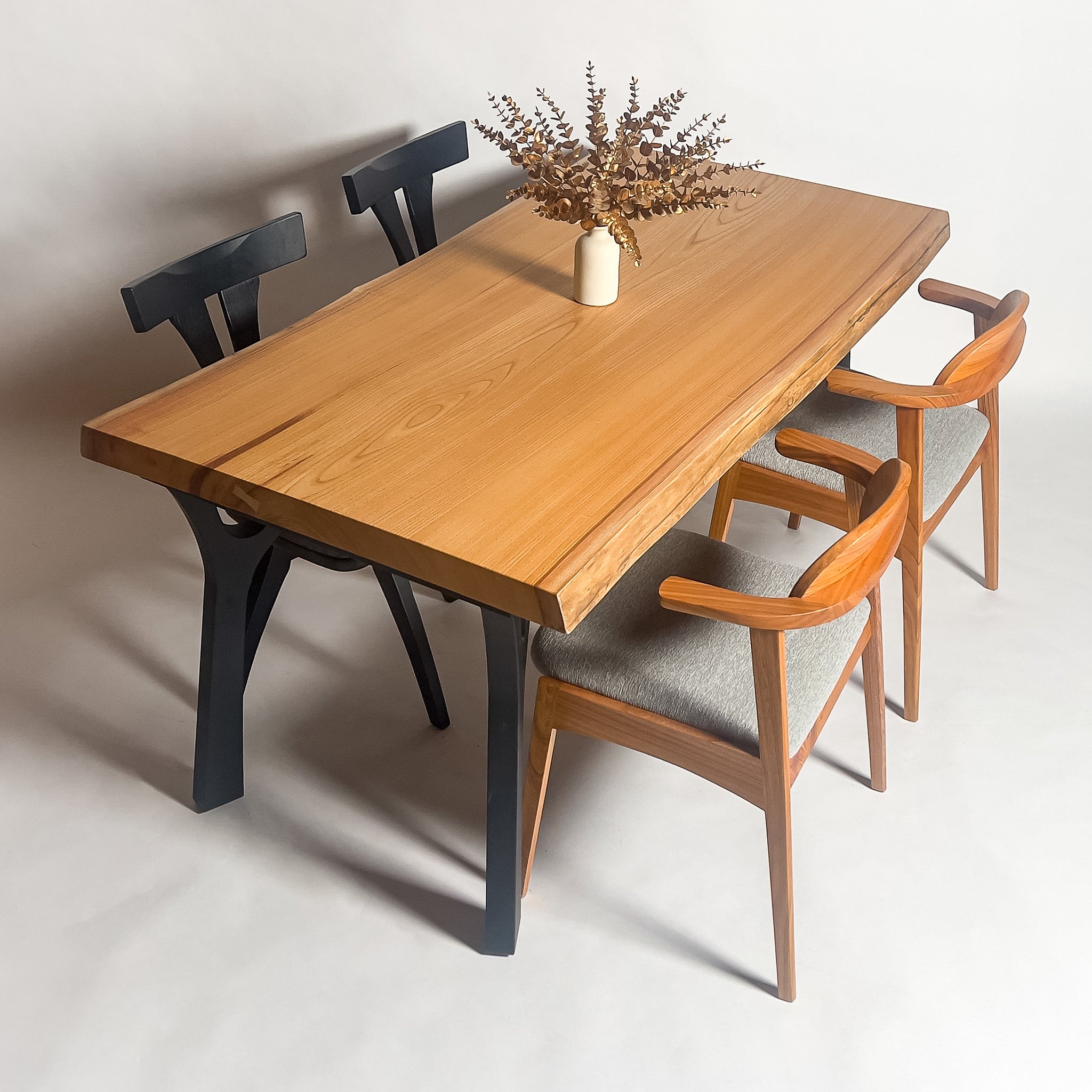 KIDOMEIMOKU 欅一枚板ダイニングテーブル｜160cm – 【公式】鬼童銘木