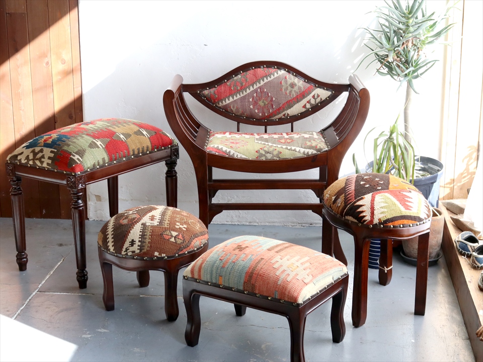 オールドキリムのスツール – KilimStyle