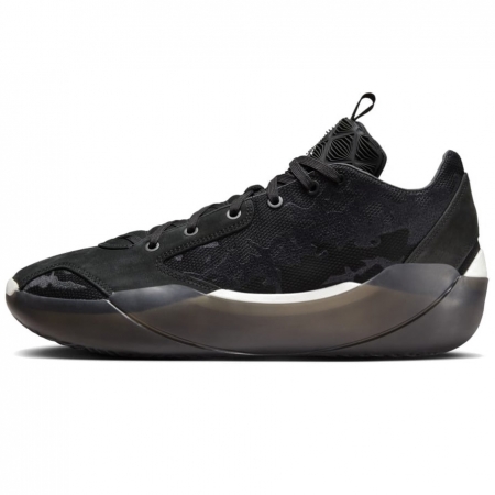 kixstats.com | Which basketball players wear Air Jordan 39