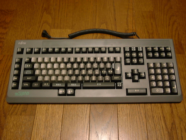 製品データベース -- 富士通の板バネ式メカニカルキーボードについての