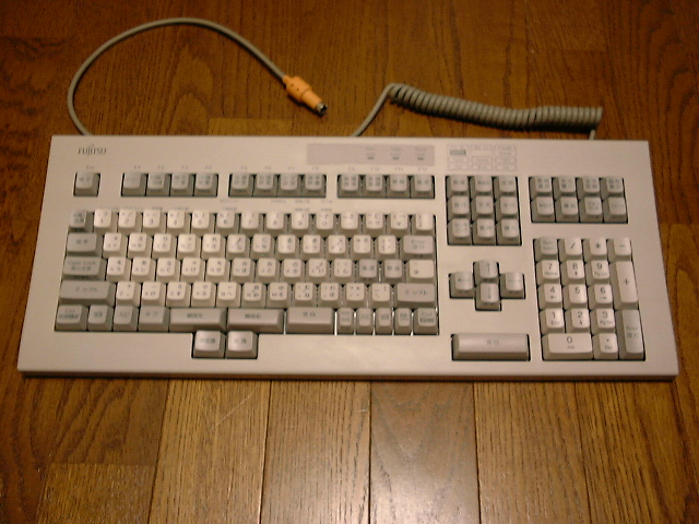 製品データベース -- 富士通の板バネ式メカニカルキーボードについての