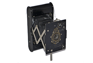 クラシックカメラの話題集 VPK裏蓋外し