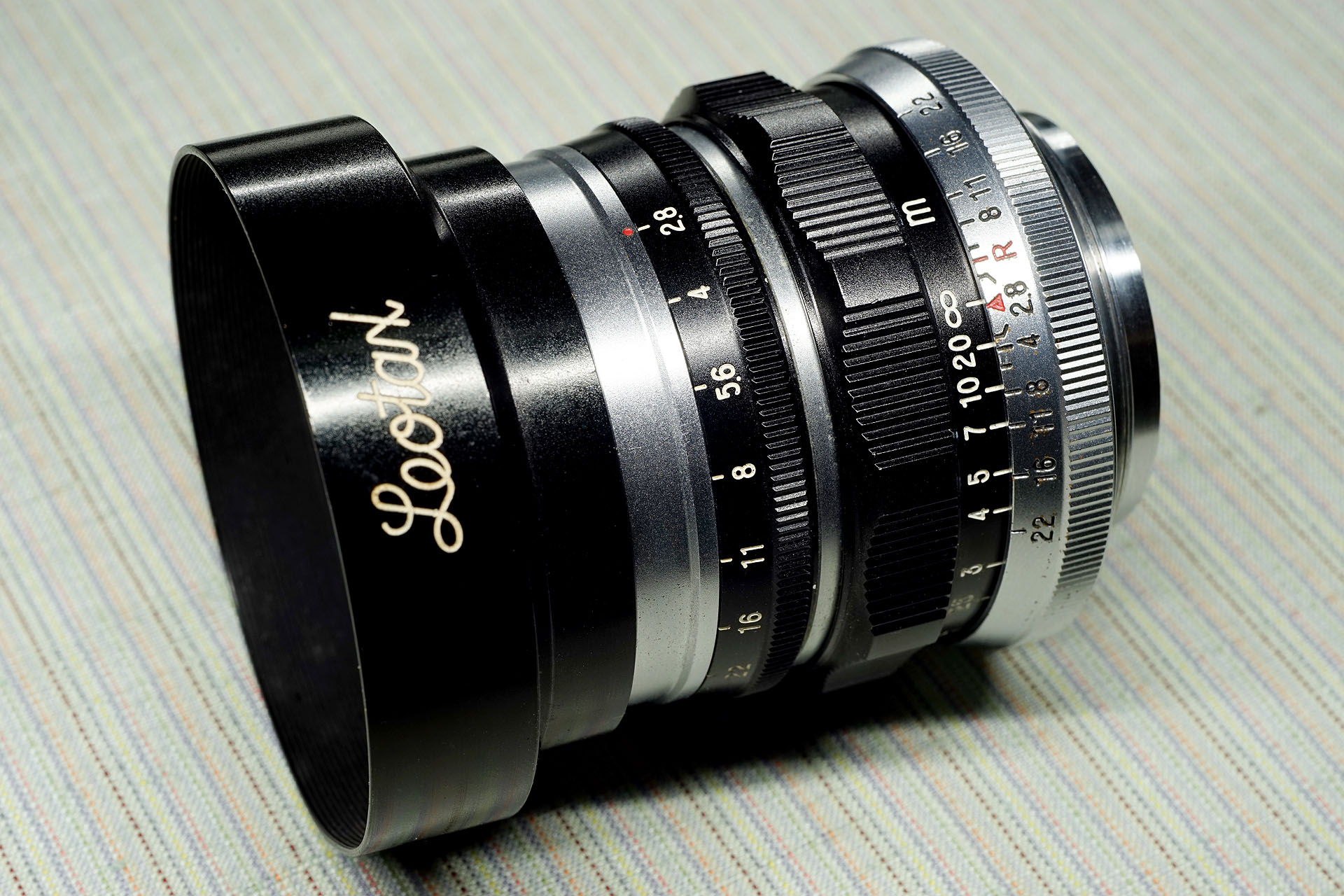 キレ良くクールな次男坊 ／ フジノン FUJINON 5cm f2.8 - koiWide