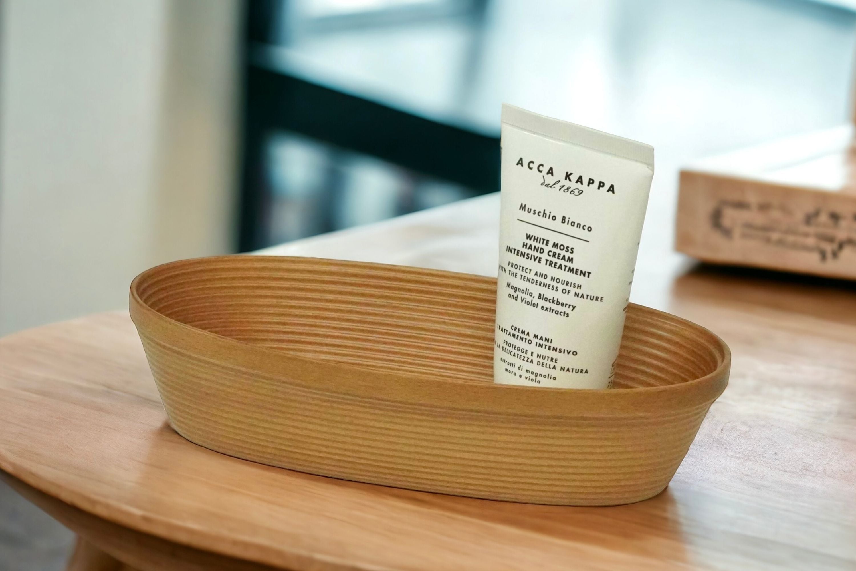 BUNACO Cosmetic Box oval S – 漆器 高翆