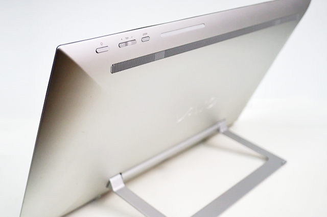 OUTLETモデルのVAIO Tap 21「SVT2122SBJ1」には何のアプリが入っている