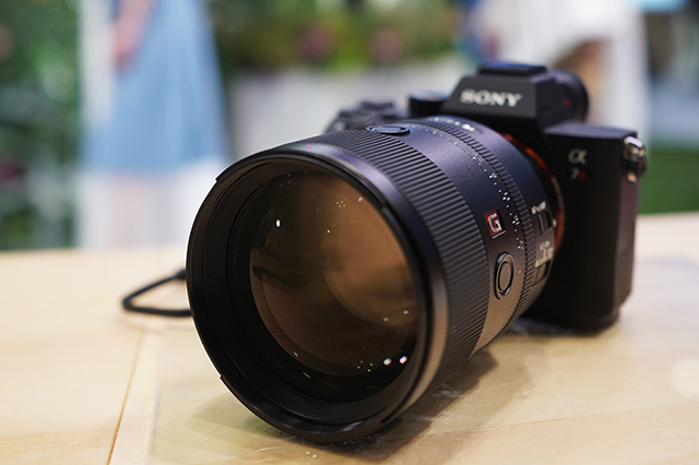 G Masterレンズ 大口径望遠単焦点レンズ FE 135mm F1.8 GM