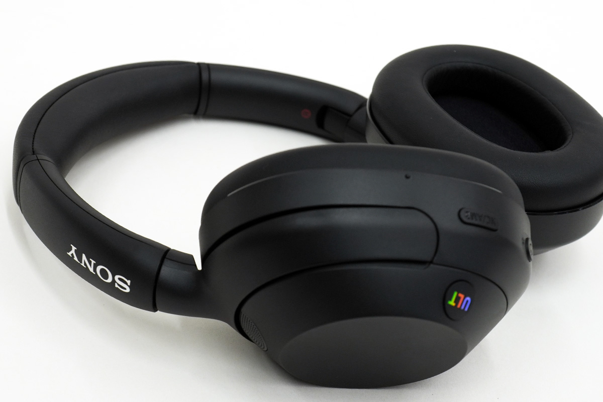 ワイヤレスノイズキャンセリングステレオヘッドセット「ULT WEAR