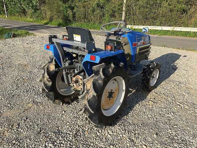 イセキ 中古トラクター TM17 新品ハンマーナイフモアMK135付 | 草刈機.com