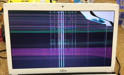 富士通 LIFEBOOK WA1/Mのパソコン画面割れ 液晶修理 | 液晶修理.Net