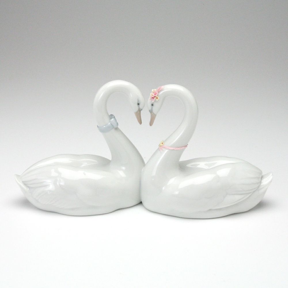 リヤドロ エンドレスラブ 6585 | ブランド洋食器専門店ル・ノーブル