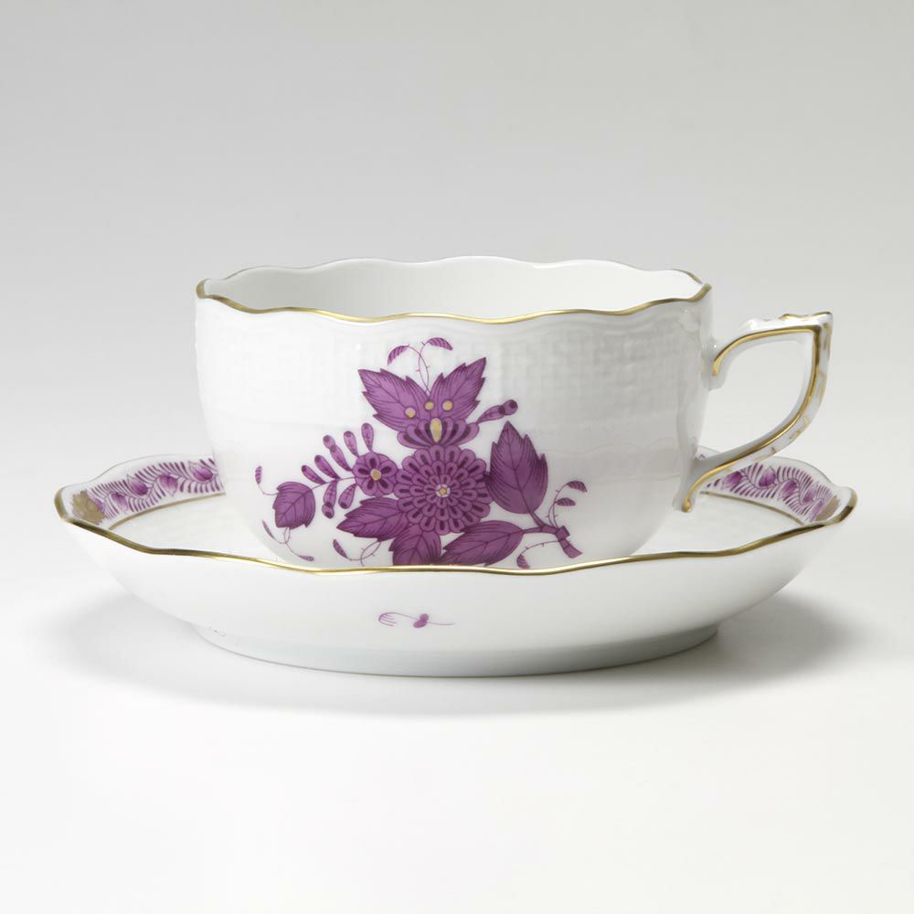 ハンガリーの名窯ヘレンド ～様々な絵柄のティーカップ 花・鳥