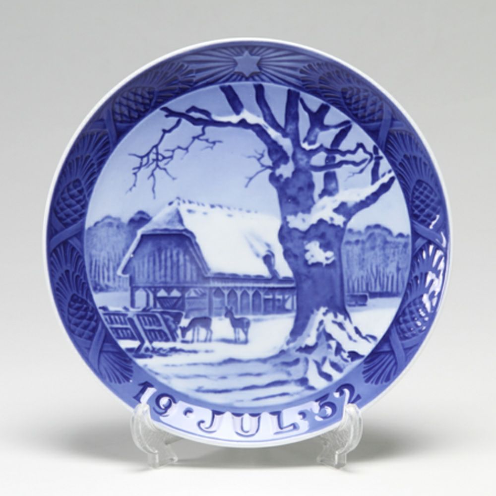 ロイヤルコペンハーゲン（Royal Copenhagen） イヤープレート 1932年