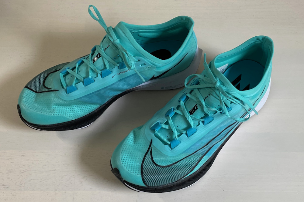 ズームフライ3レビュー・グングン前へ進んでいく感が素晴らしいナイキ