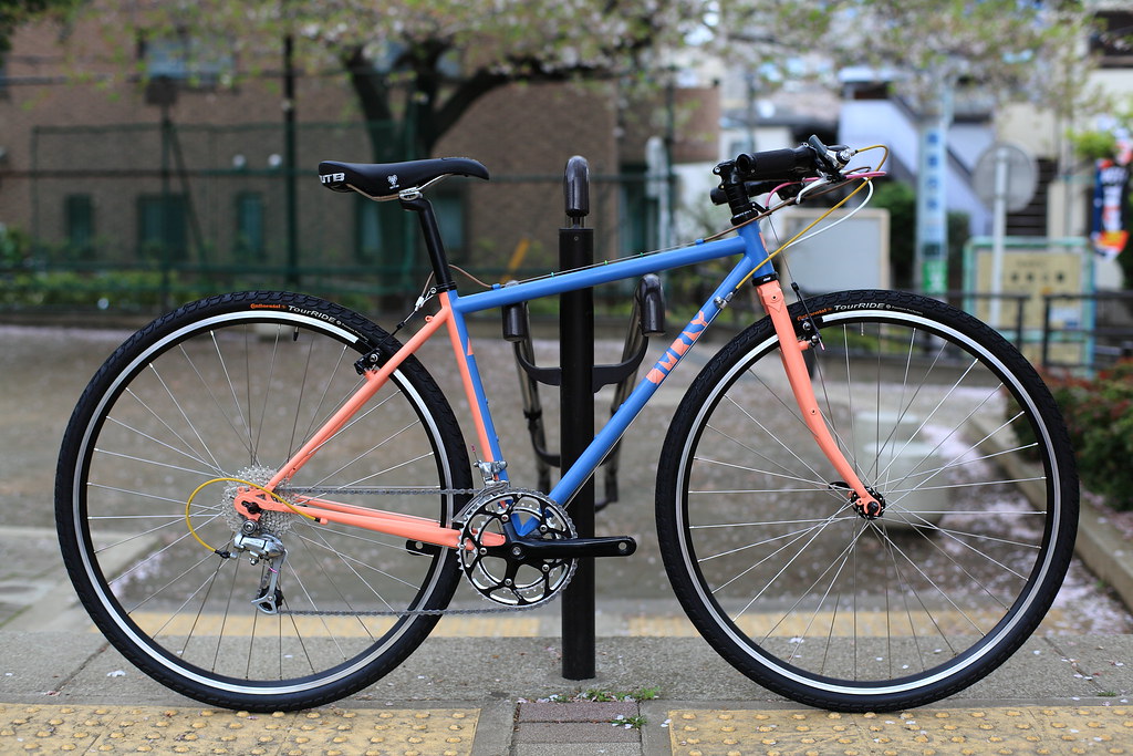 SURLY* cross-check / BUILT BY BLUE LUG - CUSTOMER'S BIKE CATALOG