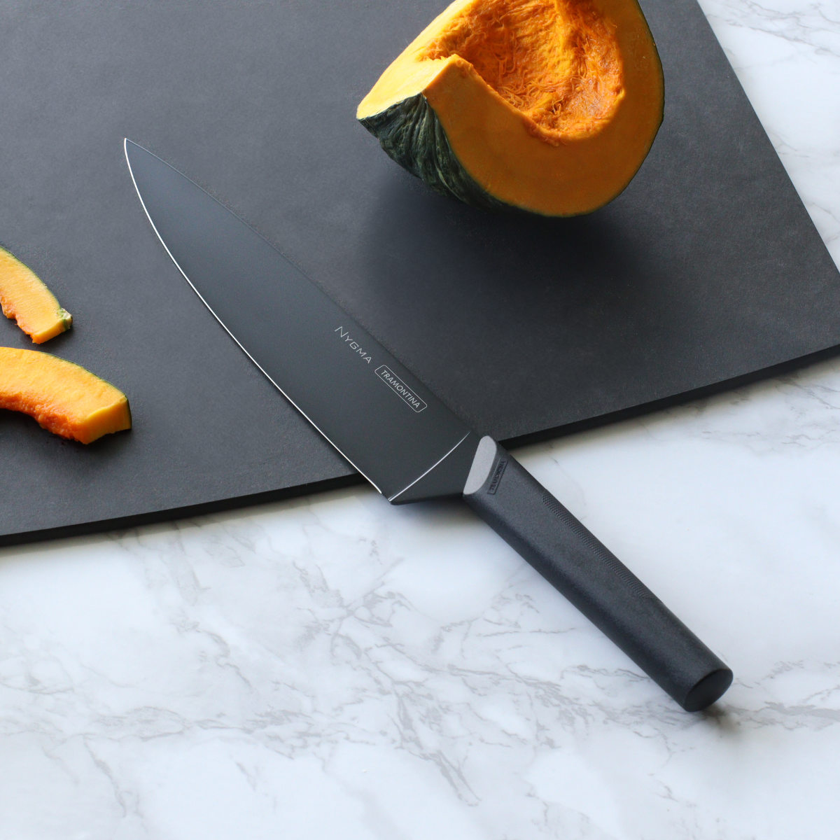 牛刀 20.2cm ニグマ ブラック 超軽量 トラモンティーナ 8インチ