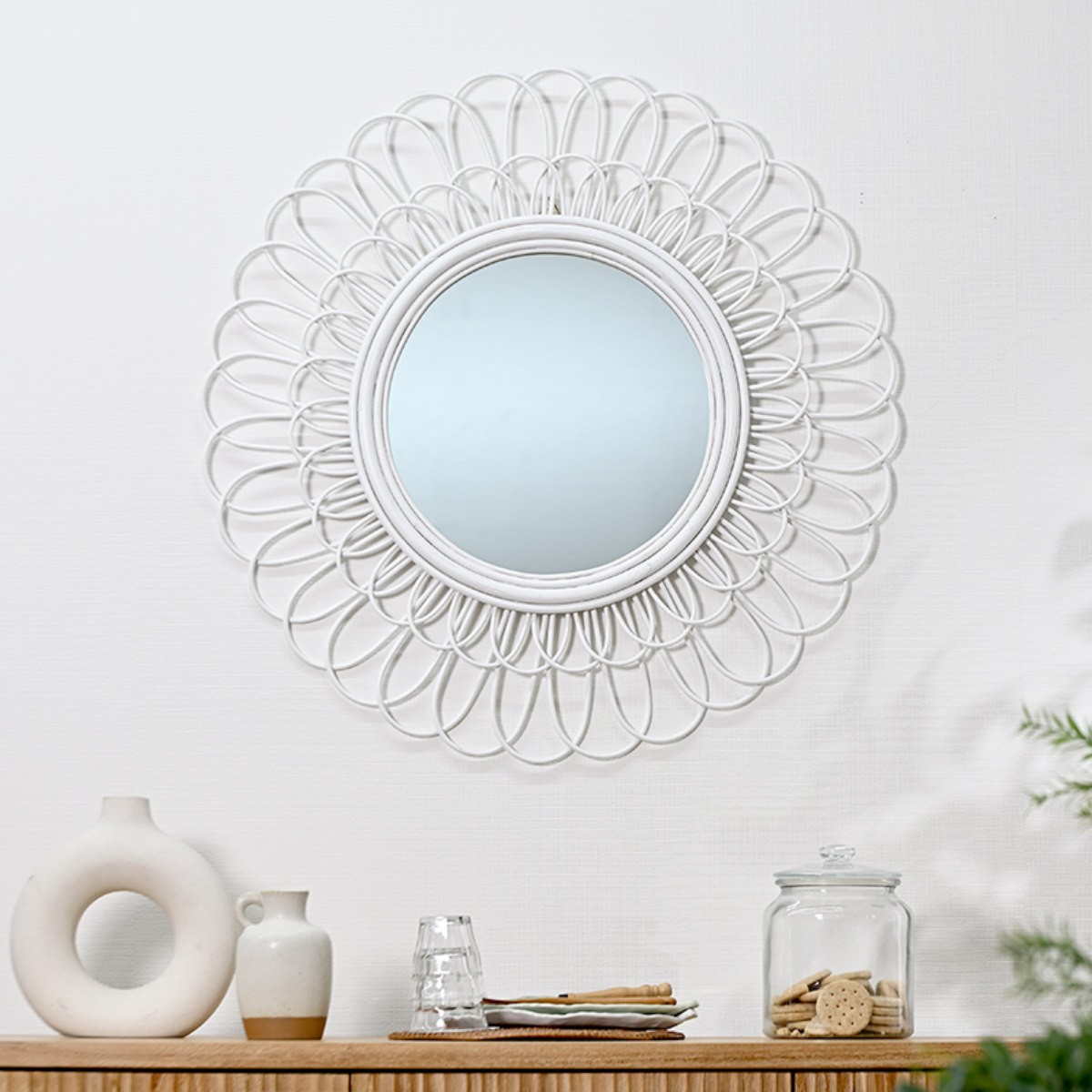 ラウンドミラー ラタン 幅70cm 吊り下げ fiore （ ラタンミラー