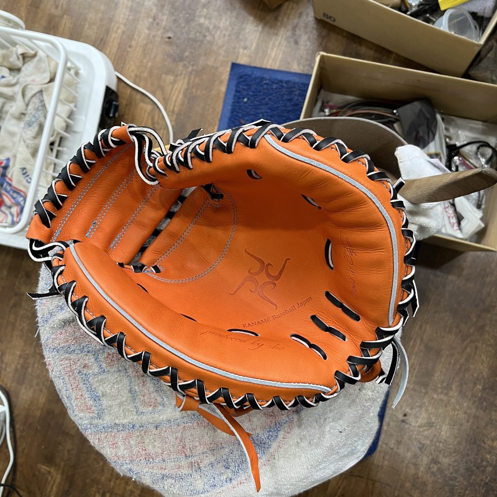 要ミット2025年モデル型付け仕上がりました かなり攻めたコンセプトの