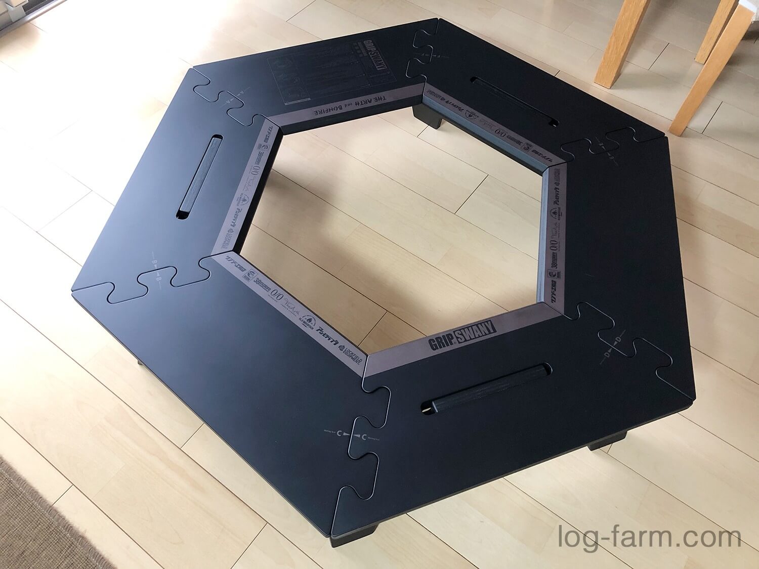 GRIP SWANY × TheArth】グリップスワニー&ざぁ〜ッスのコラボ「グリ