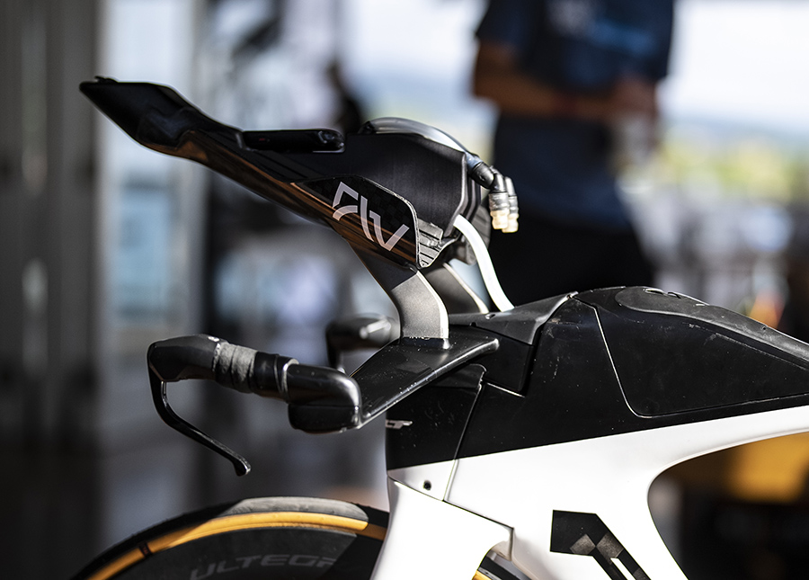 フェルト最速TRIバイクIA2.0待望の国内リリース - LUMINA Webマガジン