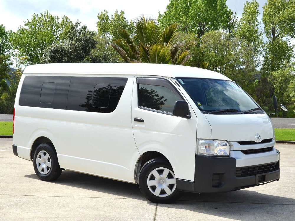 2018 Toyota Hiace 14 Seater Mid Roof - McNAMARA Car Center 2018