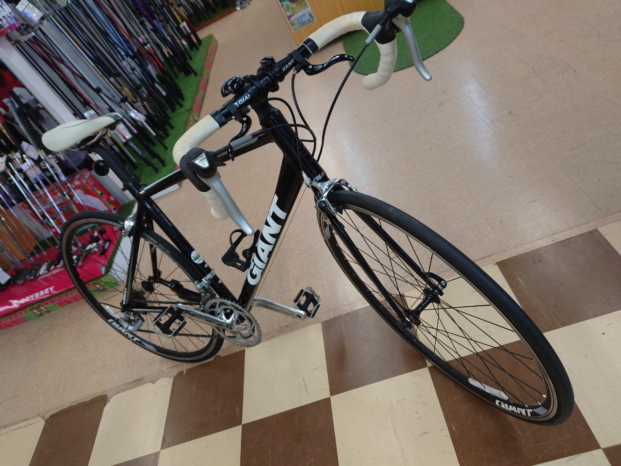 □ロードバイク GIANT OCR 入荷しました！□ | 売るのも買うのもマンガ
