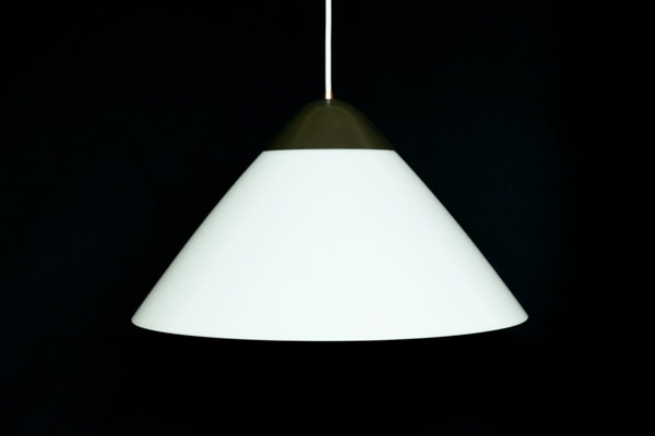 ルイス・ポールセン社製 ハンスJウェグナー Opalaペンダントランプ