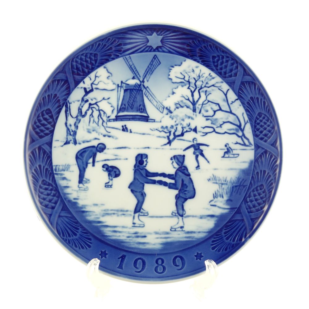 ロイヤルコペンハーゲン イヤープレート 1989年 平成元年 皿立て付き