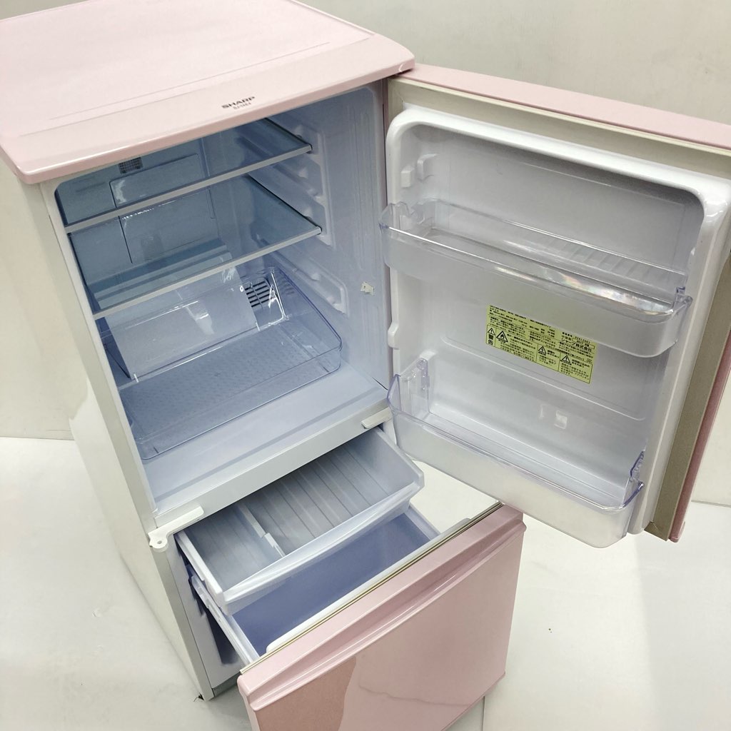 中古希少 137L つけかえどっちもドア ピンク 2ドア冷蔵庫 シャープ