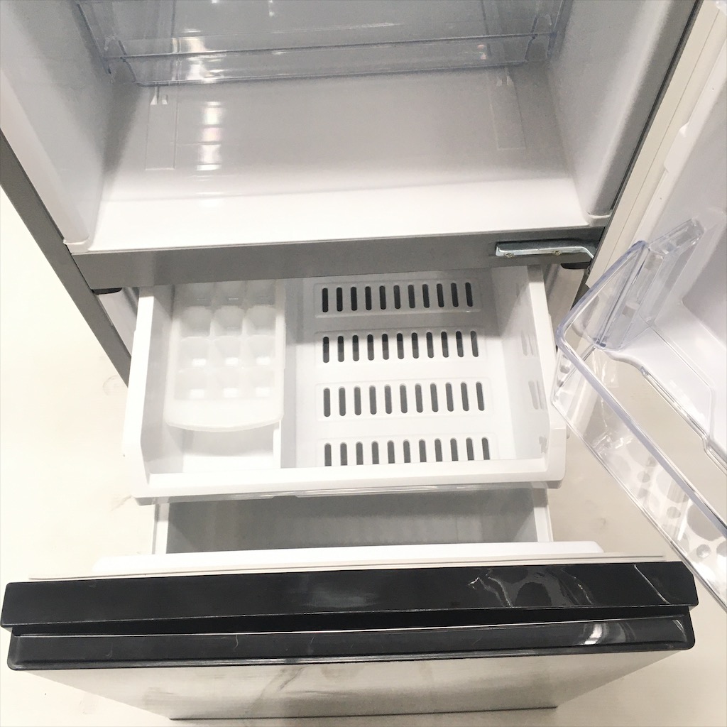 中古 高年式 126L スタイリッシュ 2ドア冷蔵庫 アクア AQR-J13J-S 2020