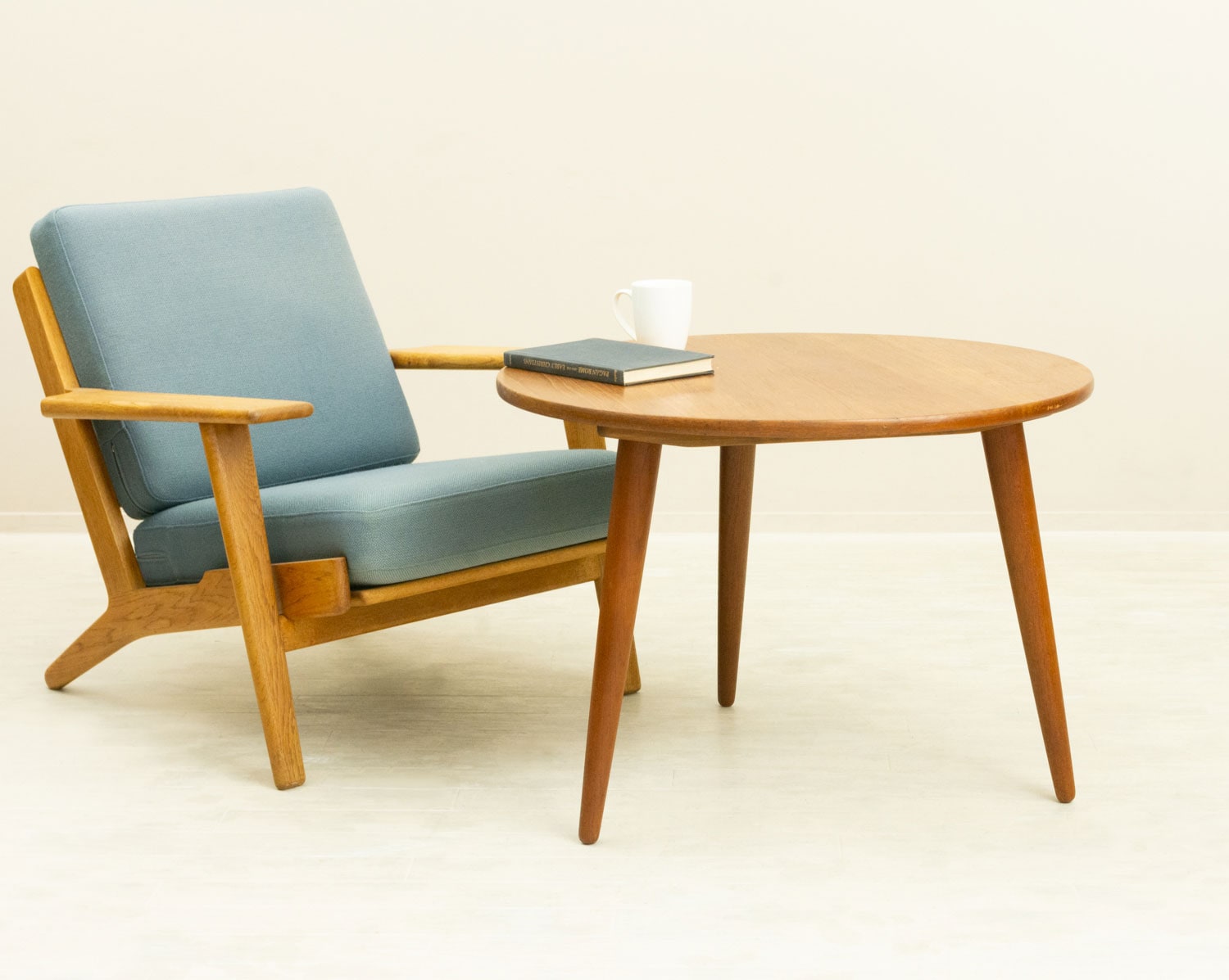 ハンスウェグナー AT8 コーヒーテーブル チーク 北欧ビンテージ家具