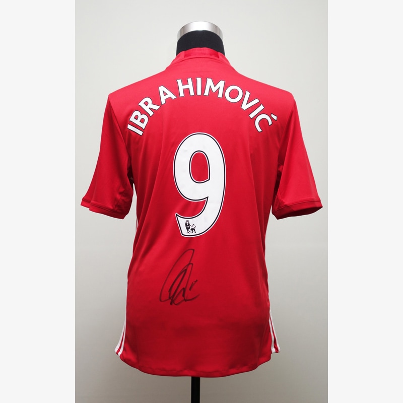 イブラヒモビッチ直筆サイン入りマンチェスターU16/17ホーム