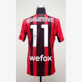 イブラヒモビッチ直筆サイン入り選手支給ACミラン19/20サード