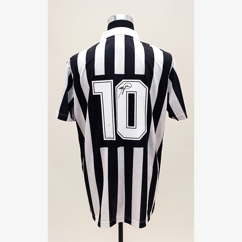 バッジョ直筆サイン入りユベントス92/94復刻版ホームユニフォーム
